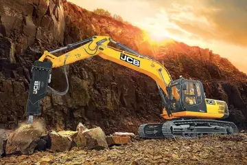 Escavadeira hidráulica 22 toneladas JCB JS220LC