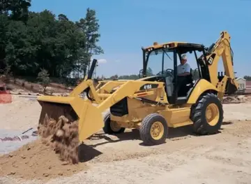Retroescavadeira 7 toneladas Caterpillar 416E