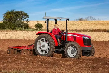 Trator 67 cv Massey Ferguson MF 4306