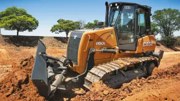 Trator de esteira Case 1150L, 13.138 kg e 130 hp